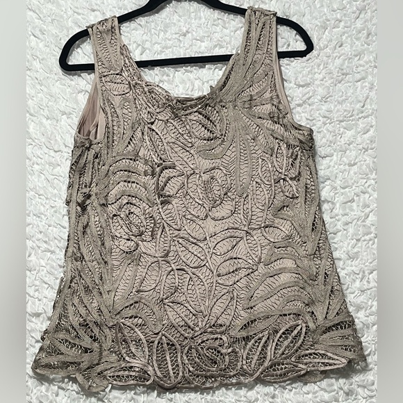 SOULMATES SKIRT SET, WOMENS SILK BLEND TAUPE EMBROIDERED,CUT OUT SIZE XL. - Picture 5 of 11